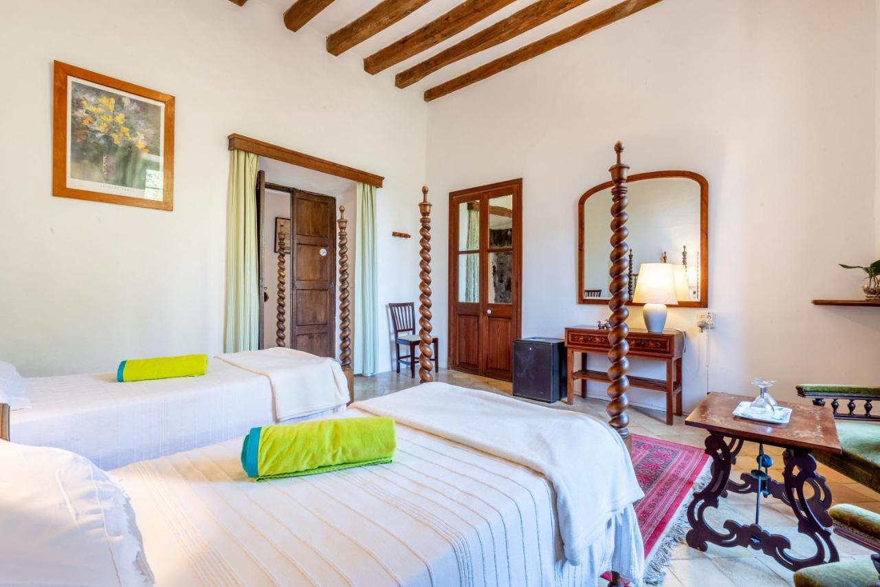 Son Vivot - Doble Estandar * Inca (Mallorca)