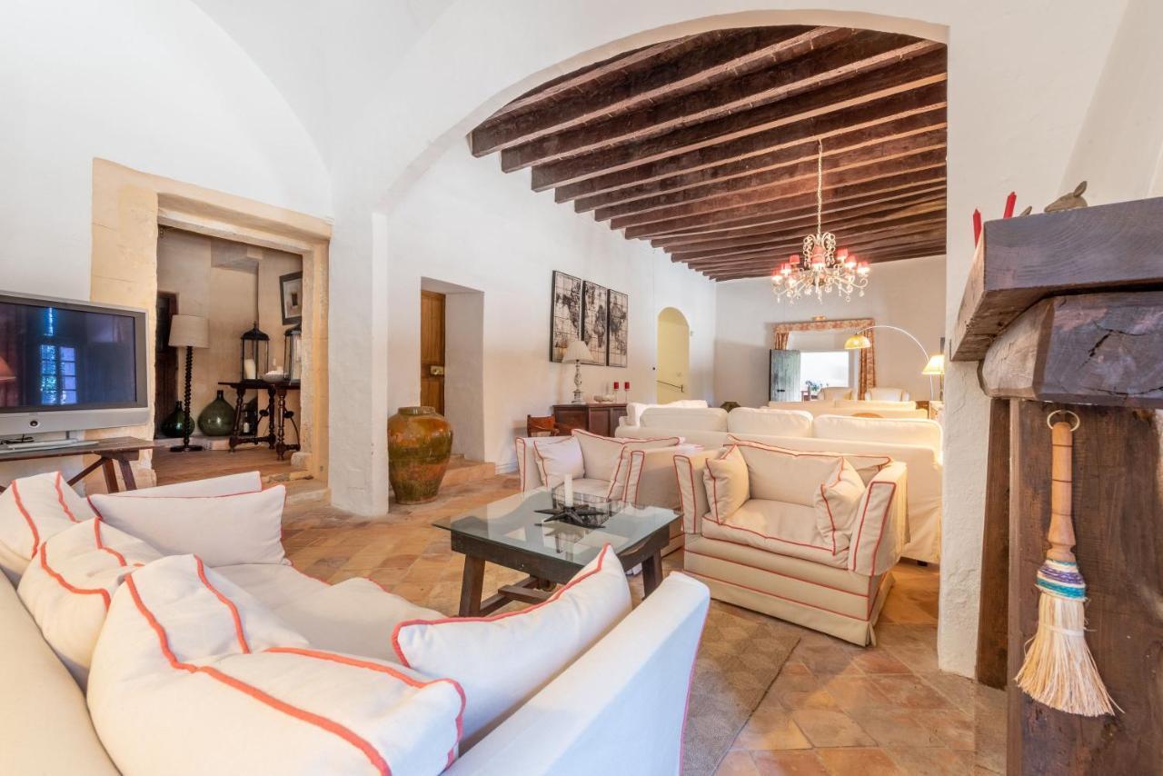 Son Vivot - Doble Estandar * Inca (Mallorca)